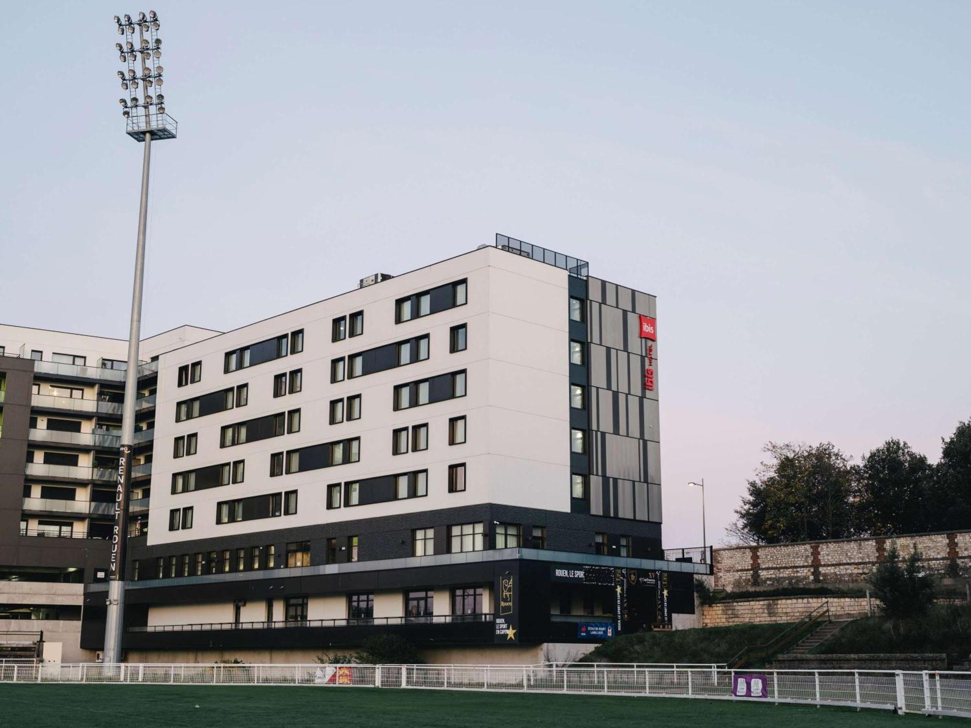 Hotel Campanile Mermoz Rouen