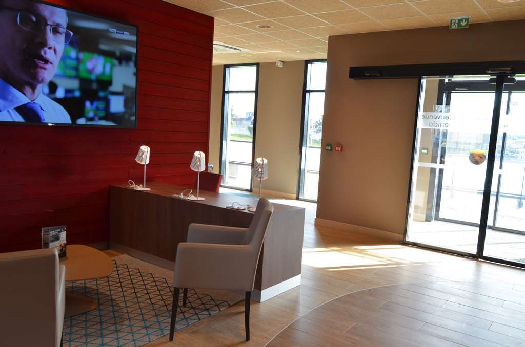 Hotel Campanile Mermoz 3*